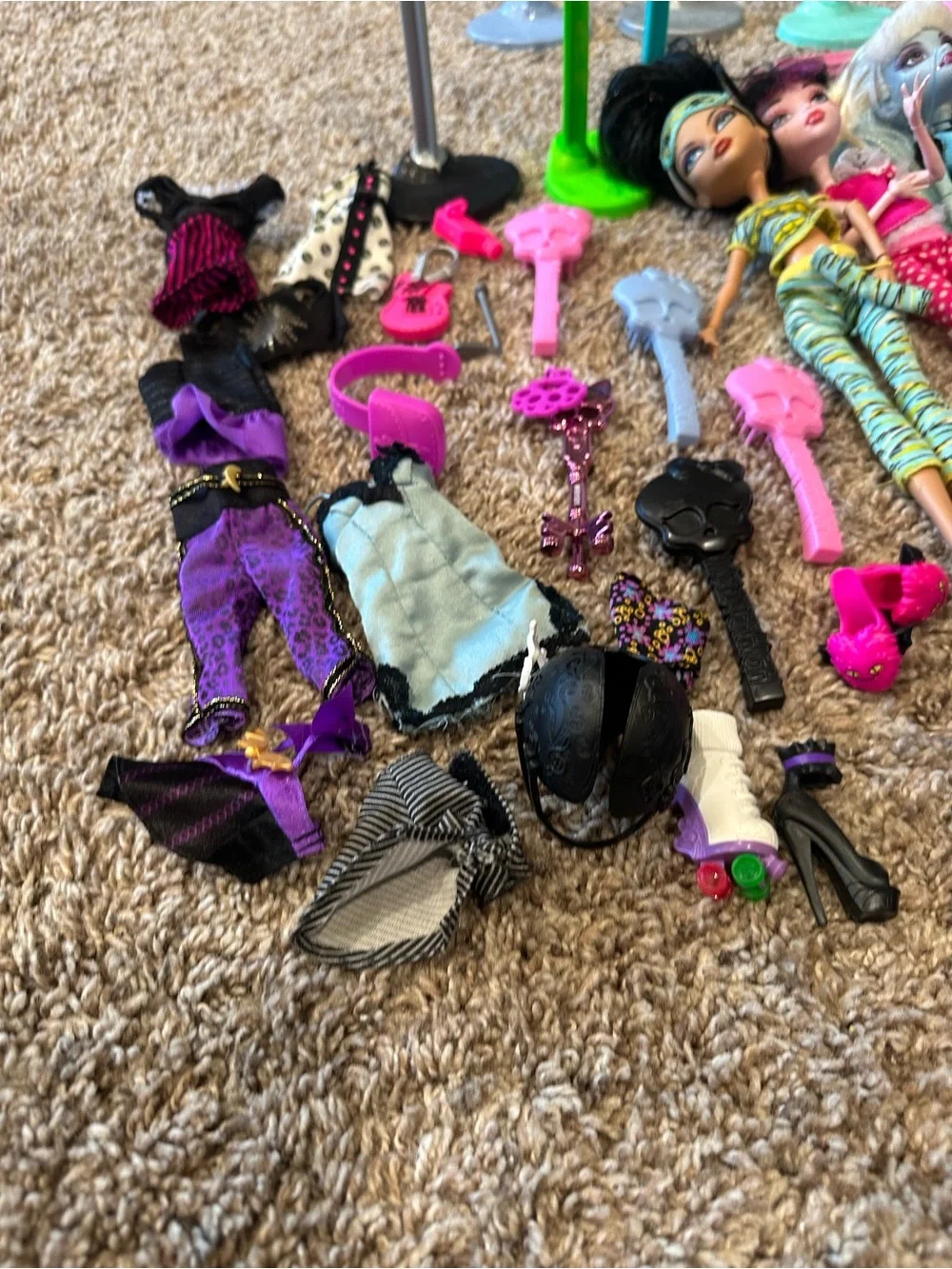 Lot of 11 Assorted Years Monster High Dolls  W Alot Of Accessories &  Stands